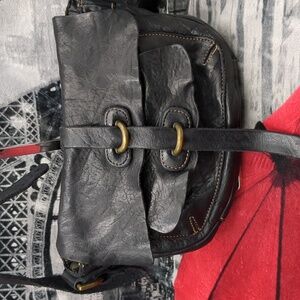 Campomaggi Black Leather Crossbody Bag